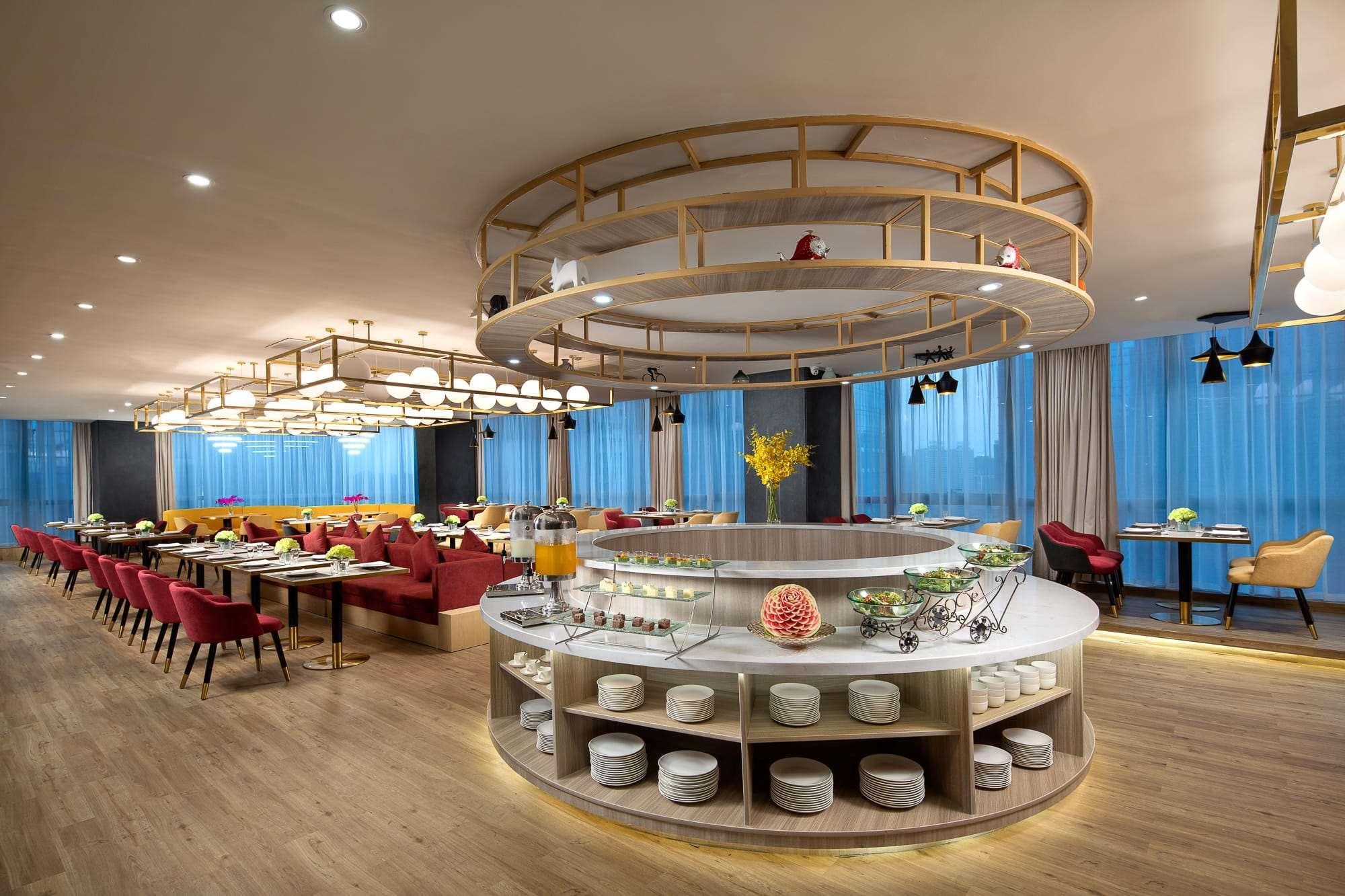 Wyndham Garden Guiyang Hotel Гуейян Екстериор снимка