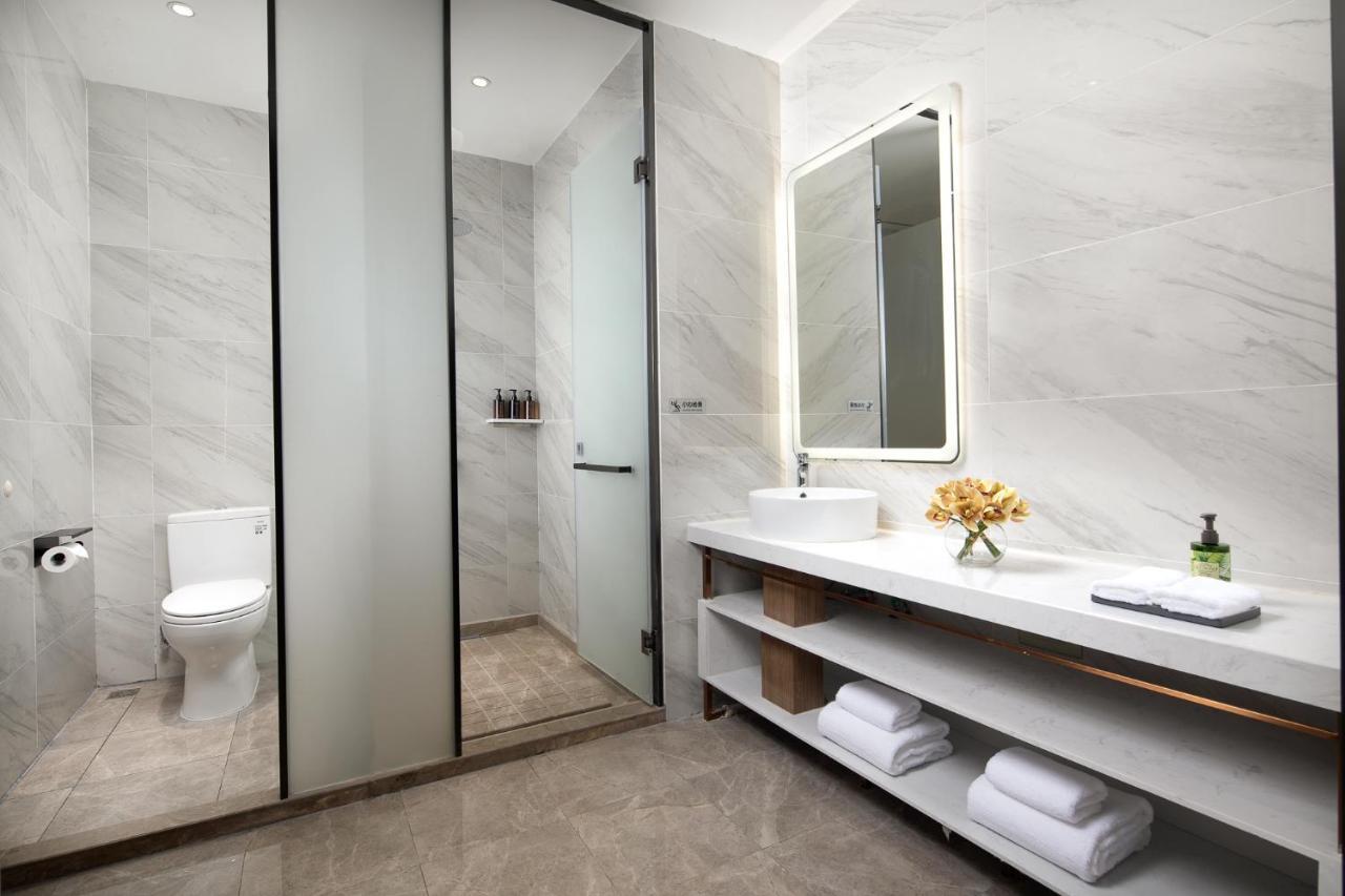 Wyndham Garden Guiyang Hotel Гуейян Екстериор снимка